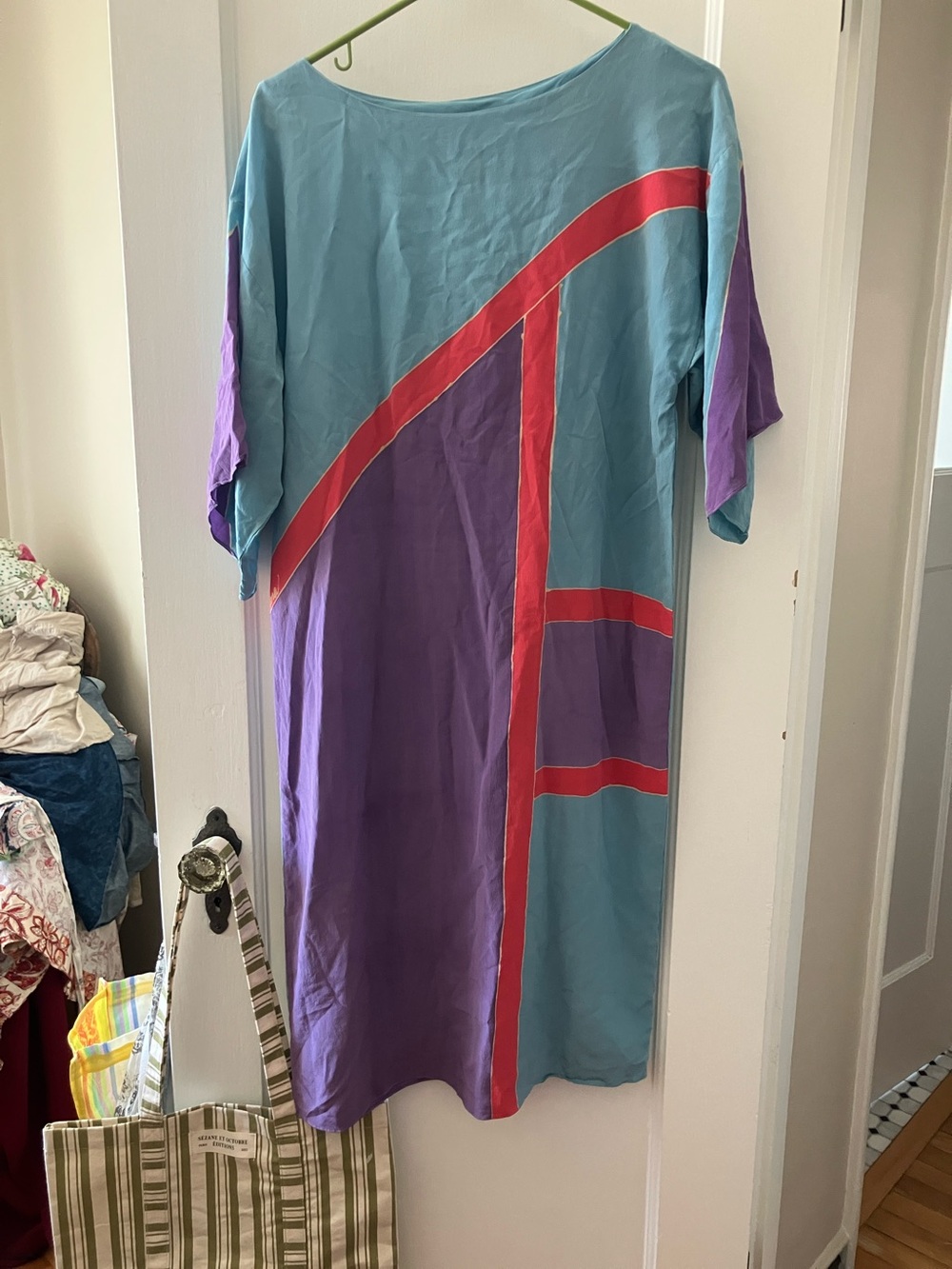 By Donna VINTAGE SILK 80’s dress
